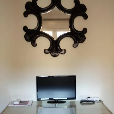 Kingsize Bed 2x2,20 Comfort Super Wifi 70 Mbps Studio! Apartament